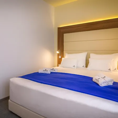 Privilege By Park ベッド・アンド・ブレックファスト