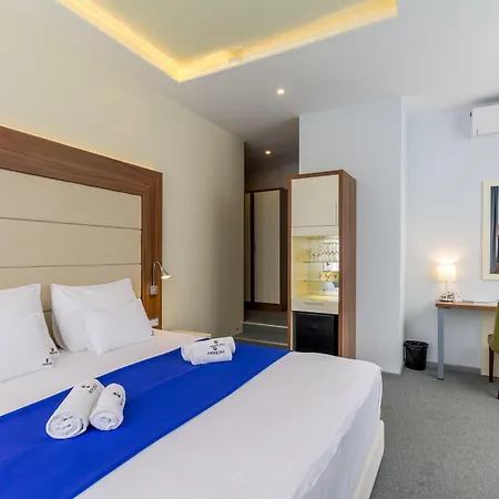 Privilege By Park Bed & Breakfast 4*