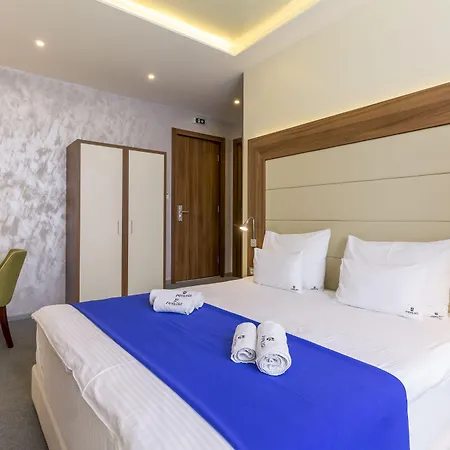 Privilege By Park Bed & Breakfast 4*