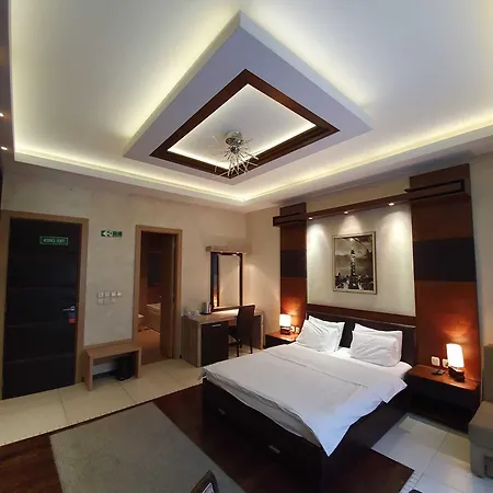 Bed & Breakfast Privilege By Park 4*